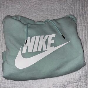 Nike Cropped Hoodie